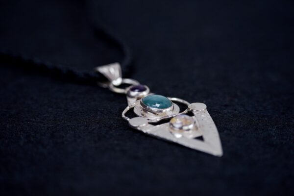 Hanger - amethist, jade, opaal - door Kreeft